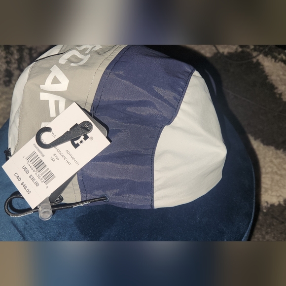 MEN'S CAFE X DC CAMPER HAT ADJUSTABLE - Picture 2 of 3